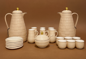 Home luxury flask & cup set(21pcs) beige