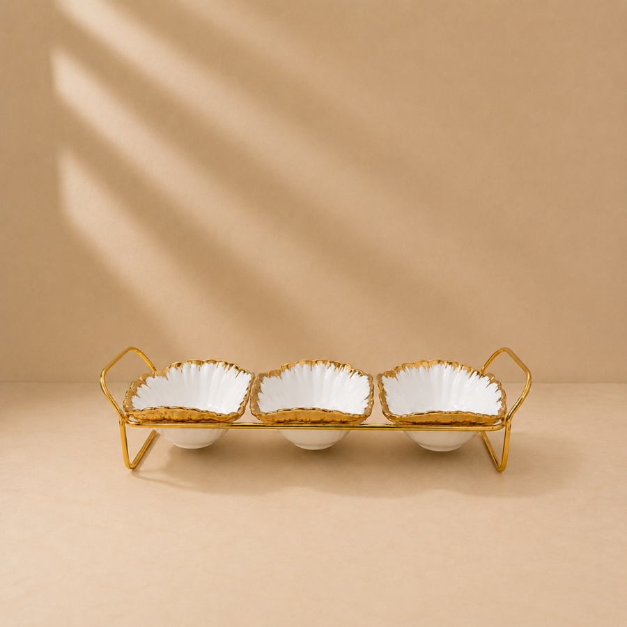 3 plates golden stand linear fluted