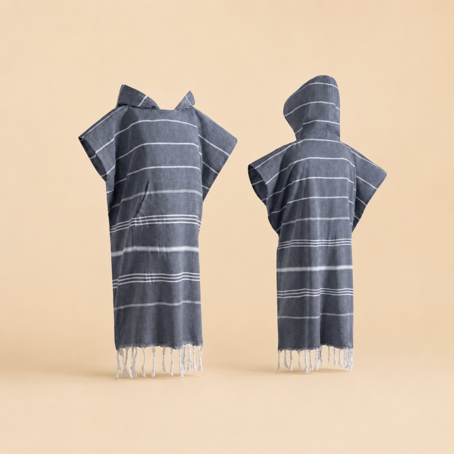 wearable beach towel (dark gray)